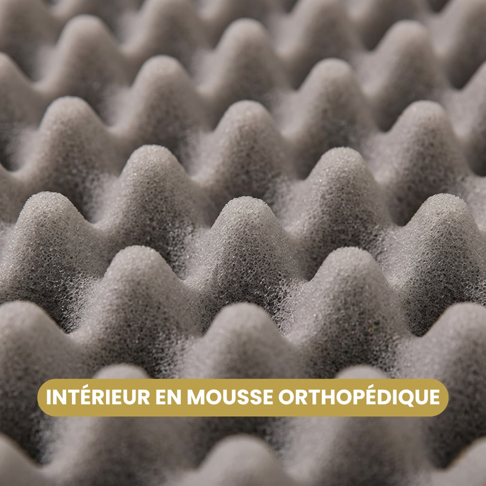 matelas-pour-chien-orthopedique-en-fourrure-closeup-mousse