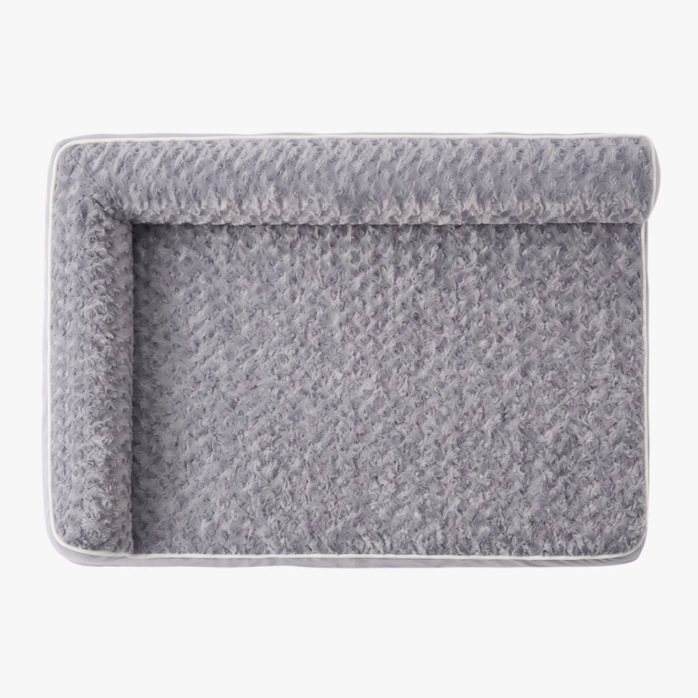 panier-orthopedique-pour-grand-chien-rectangulaire-angle-gris-dessus