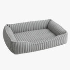 panier-pour-chien-en-velours-gris-clair-angle