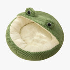panier-pour-chien-grenouille-en-velours-dessus-vide