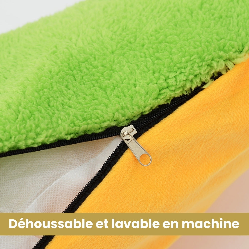 panier-pour-chien-hot-dog-moelleux-avec-coussin-amovible-closeup-dehoussable
