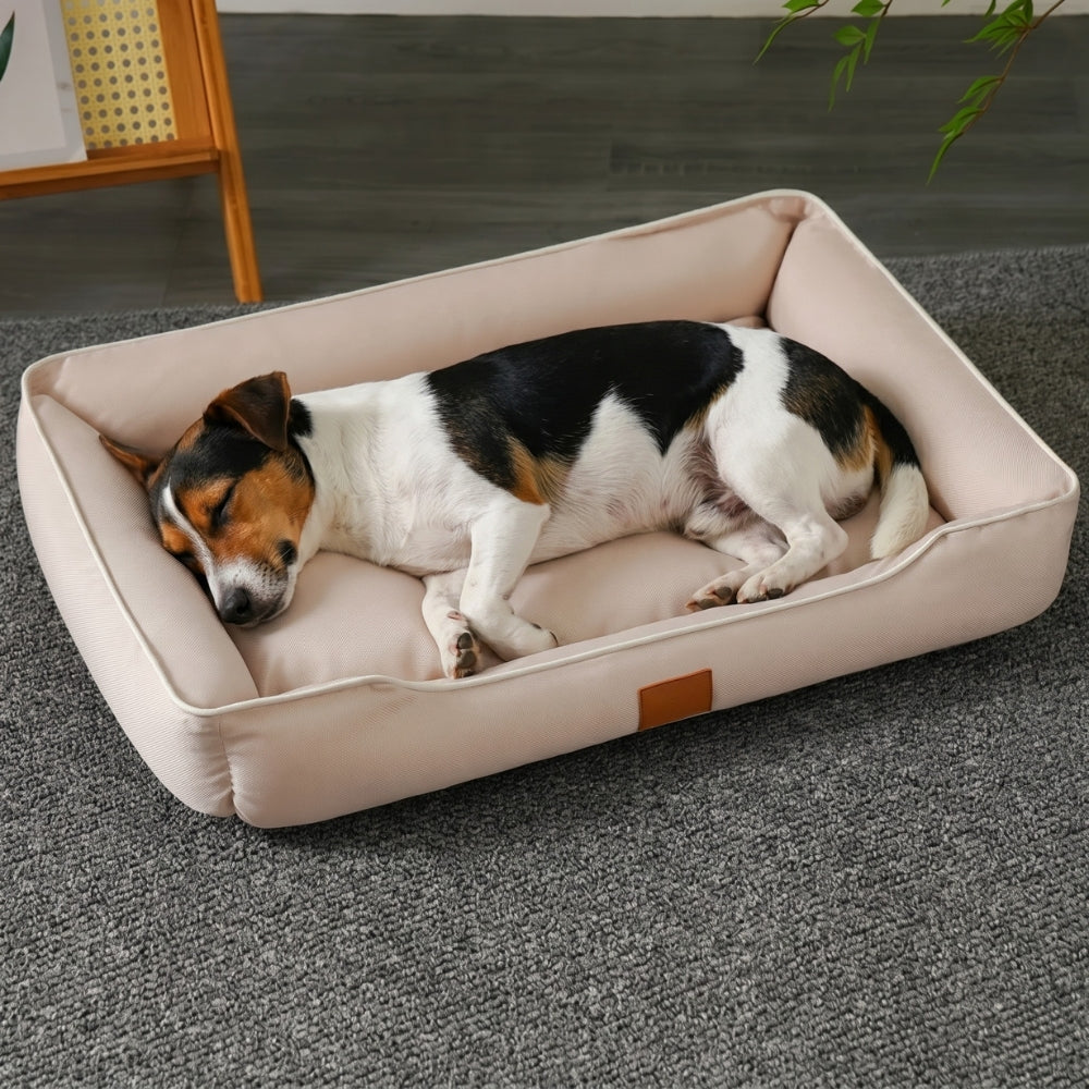 panier-pour-chien-impermeable-resistant-aux-morsures-beige-situation