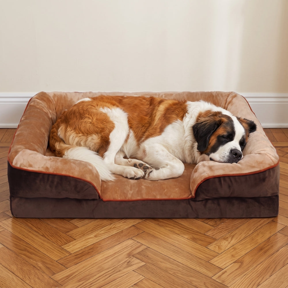 panier-pour-chien-orthopedique-rectangulaire-dehoussable-avec-rebords-marron-situation