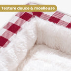 panier-pour-chien-rectangulaire-carreaux-anti-stress-interieur-fourrure-closeup-doux