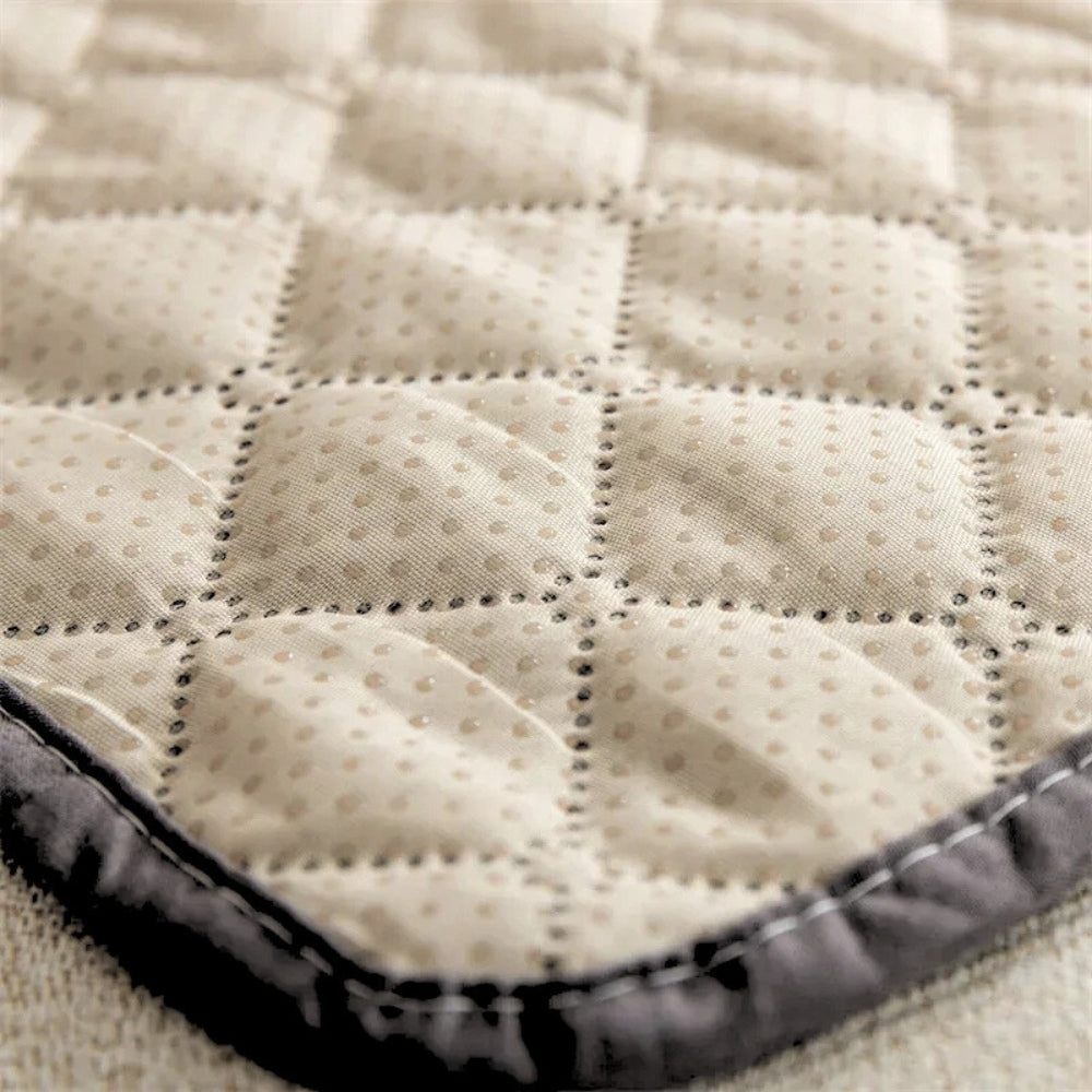 protection-de-voiture-pour-chien-impermeable-avec-rebords-closeup