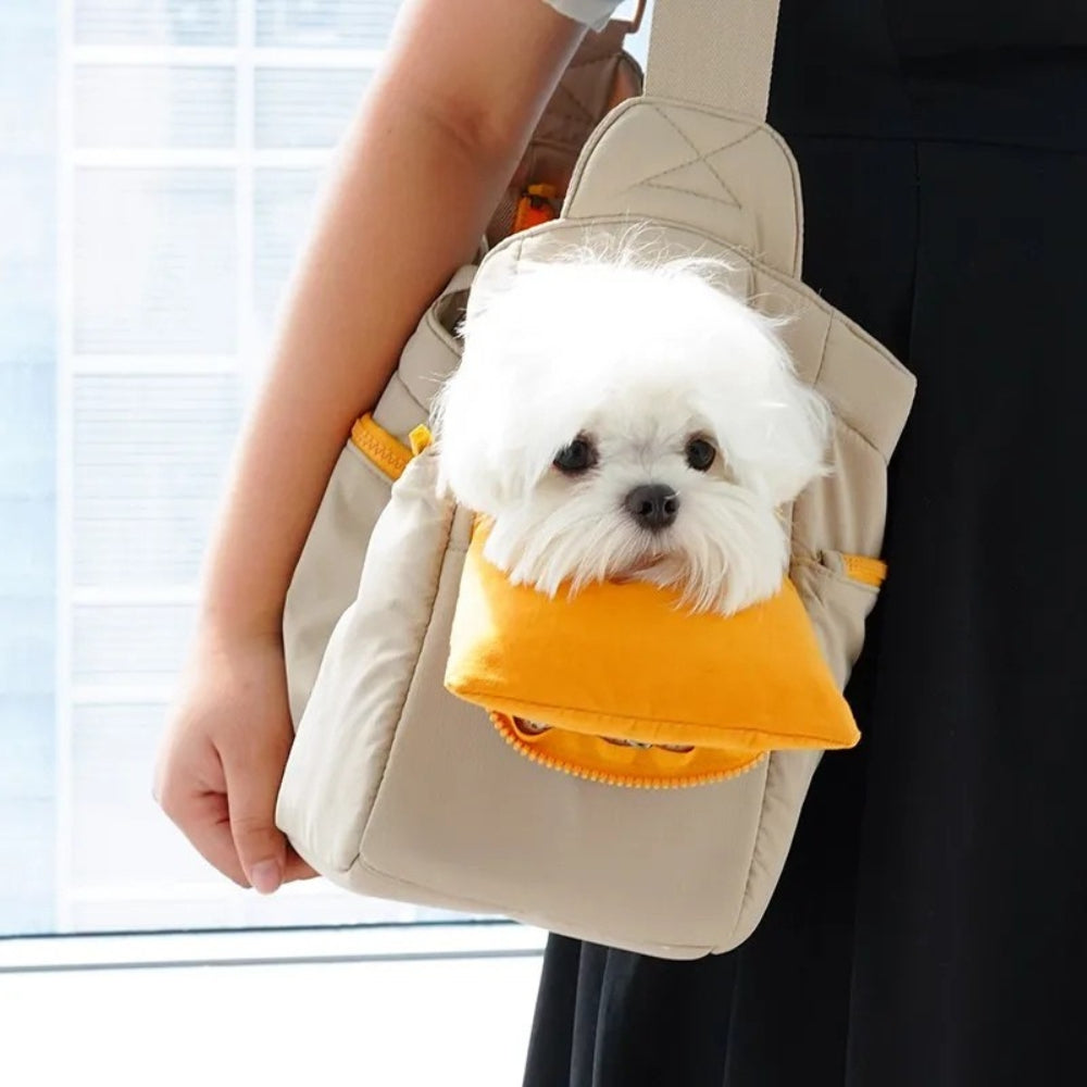 sac-de-transport-bandouliere-pour-chien-beige-situation