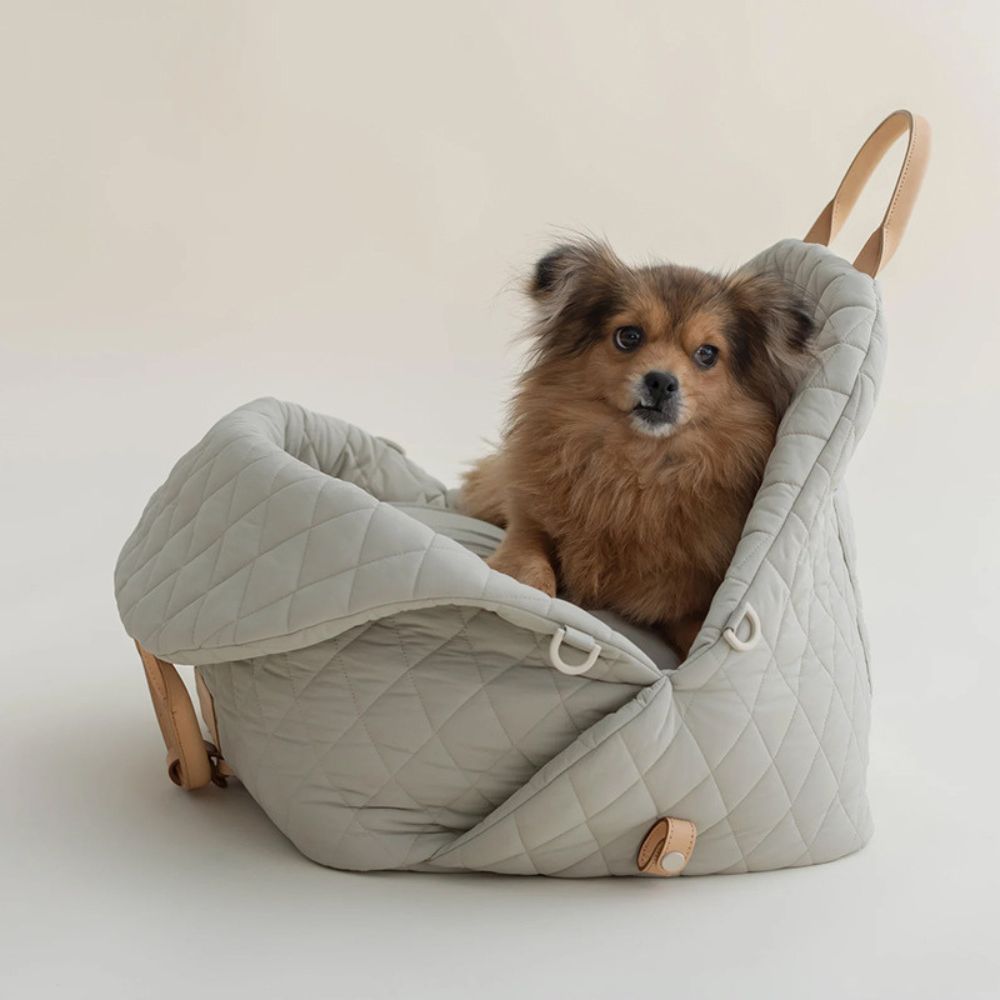 sac-main-pour-chien-impermeable-situation-1
