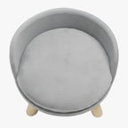 tabouret-pour-chien-gris-dessus