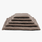 tapis-de-couchage-pour-chien-marron-pile